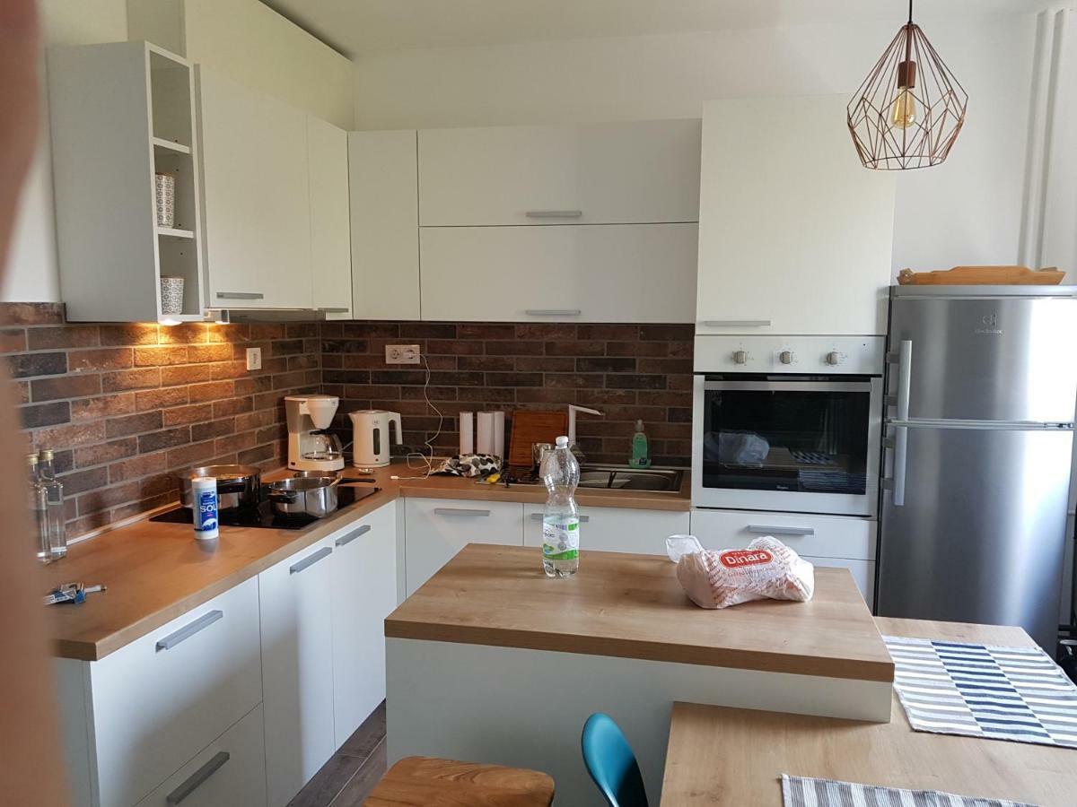 Апартаменти Apartman Kety Загреб Екстер'єр фото