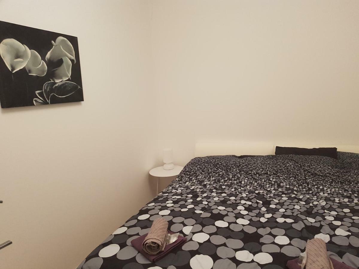 Апартаменти Apartman Kety Загреб Екстер'єр фото