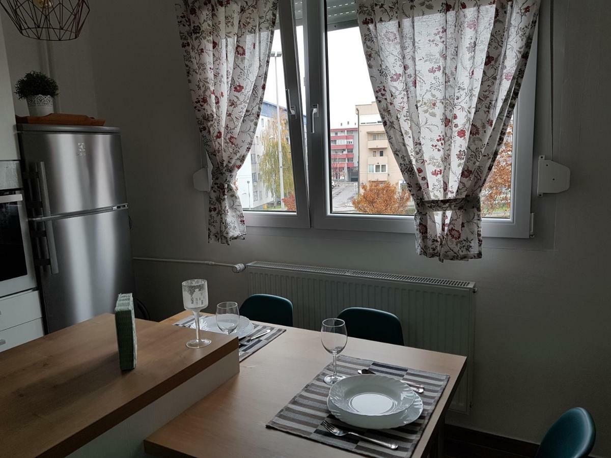 Апартаменти Apartman Kety Загреб Екстер'єр фото